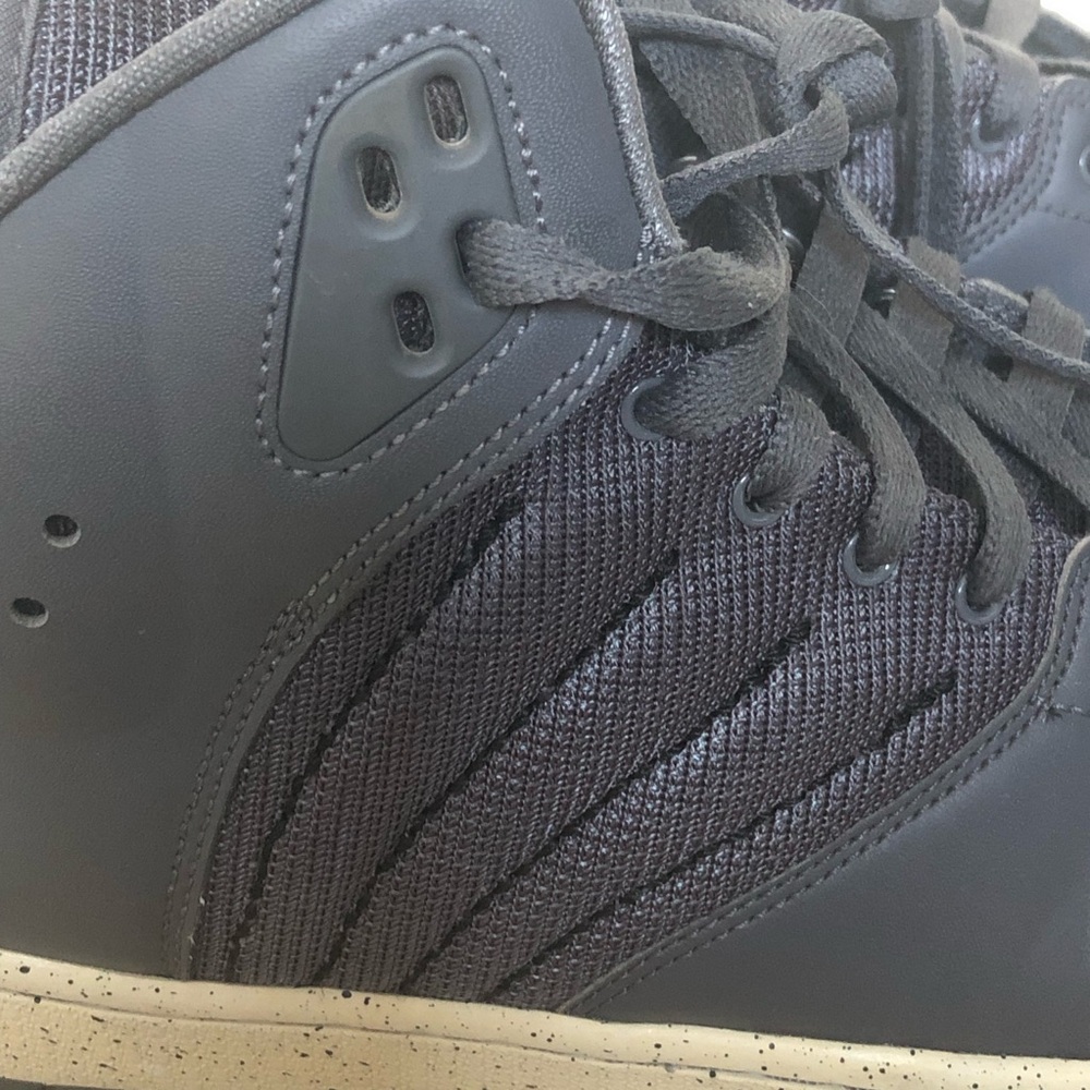 Men’s Nike Air Jordan 1 Flight 4 Premium Shoes - Picture 6 of 11